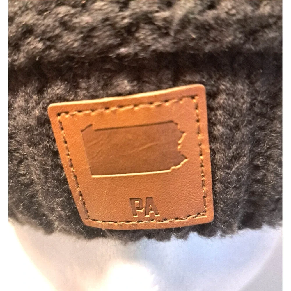 Knit Faux Fur Pom Pom Beanie Hat Pennsylvania Patch Adult Unisex‎ One Sz Gray